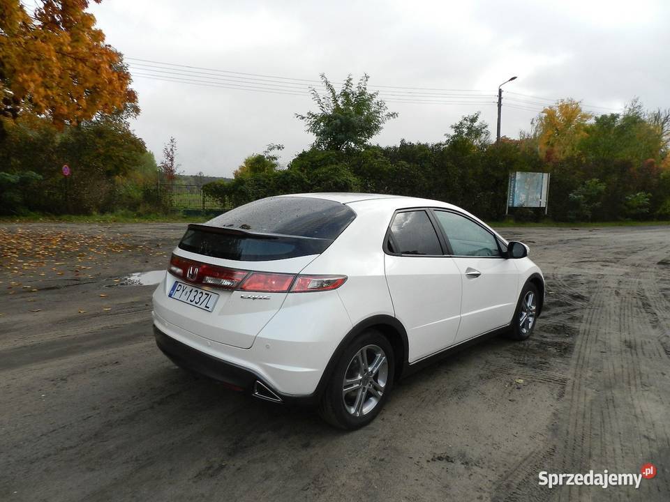 Honda Civic VIII Pełny Serwis Stan idealny 100KM sprzedam