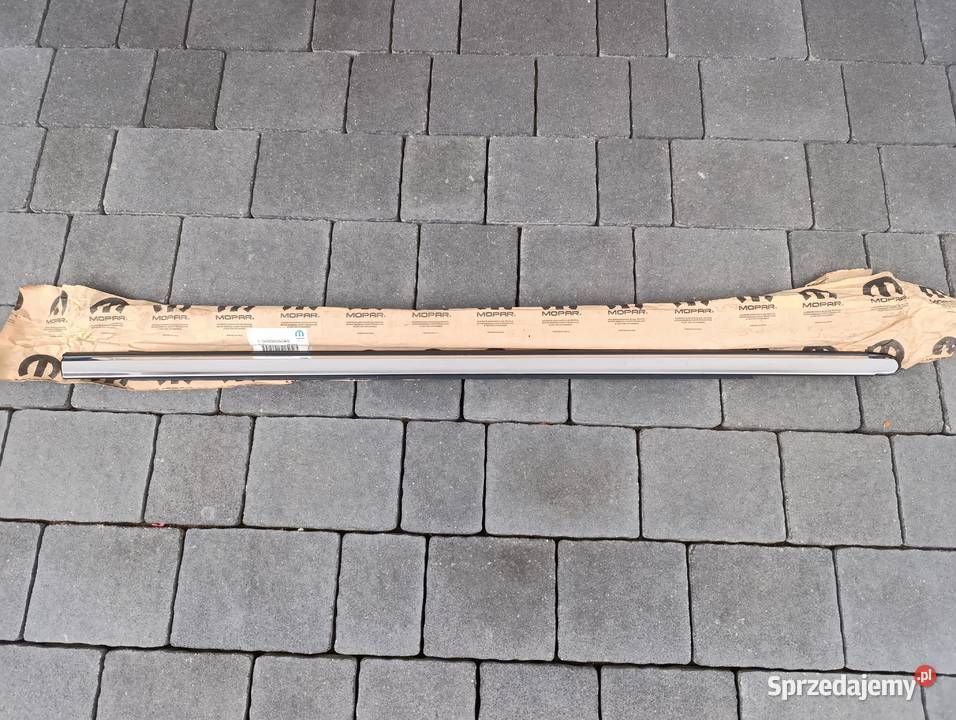 Chrysler 300C listwa ozdobna drzwi sprzedam