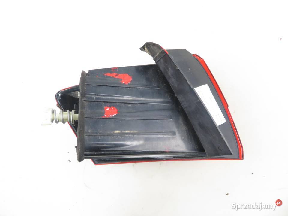 LAMPA PRAWA TYLNA VW JETTA IV LIFT sprzedam