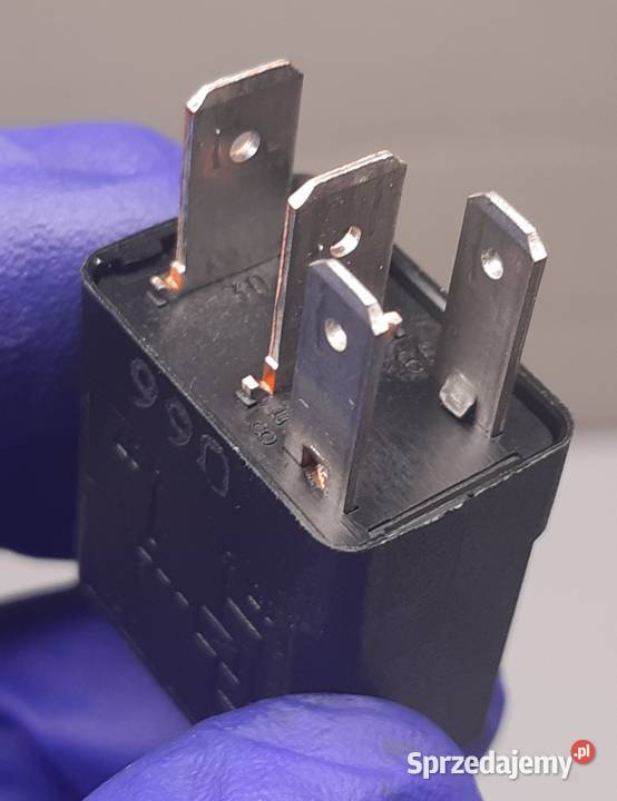 PRZEKAŹNIK OPEL FIAT ALFA LANCIA IVECO 46520421 Części samochodowe Mielęcin