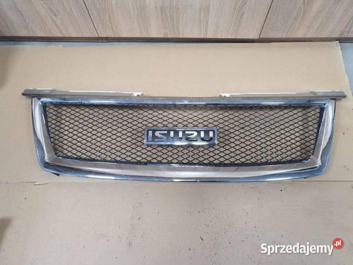 Isuzu D 08 atrapa zderzaka przód grill chrom OE