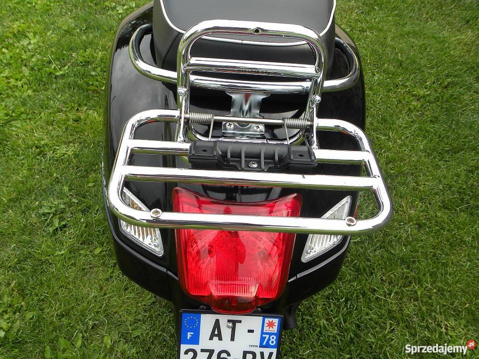 PIAGGIO VESPA GTS 125 IE 2010 R 13500 PRZEBIEG łódzkie Rawa Mazowiecka