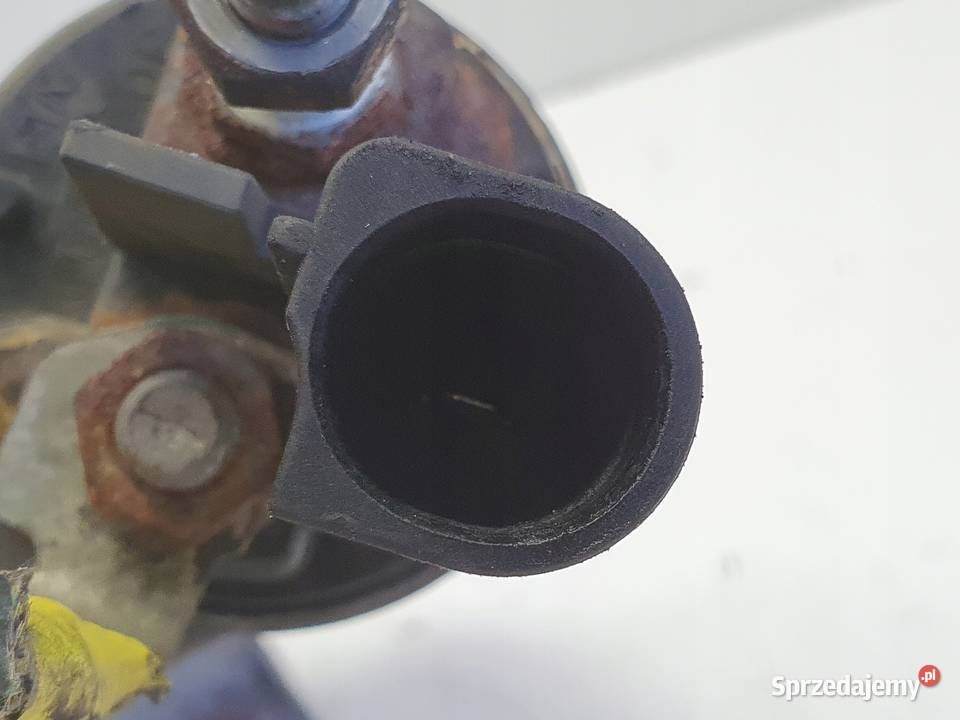 ROZRUSZNIK VW Golf VI 16 TDI valeo CAYC 105 Rudka