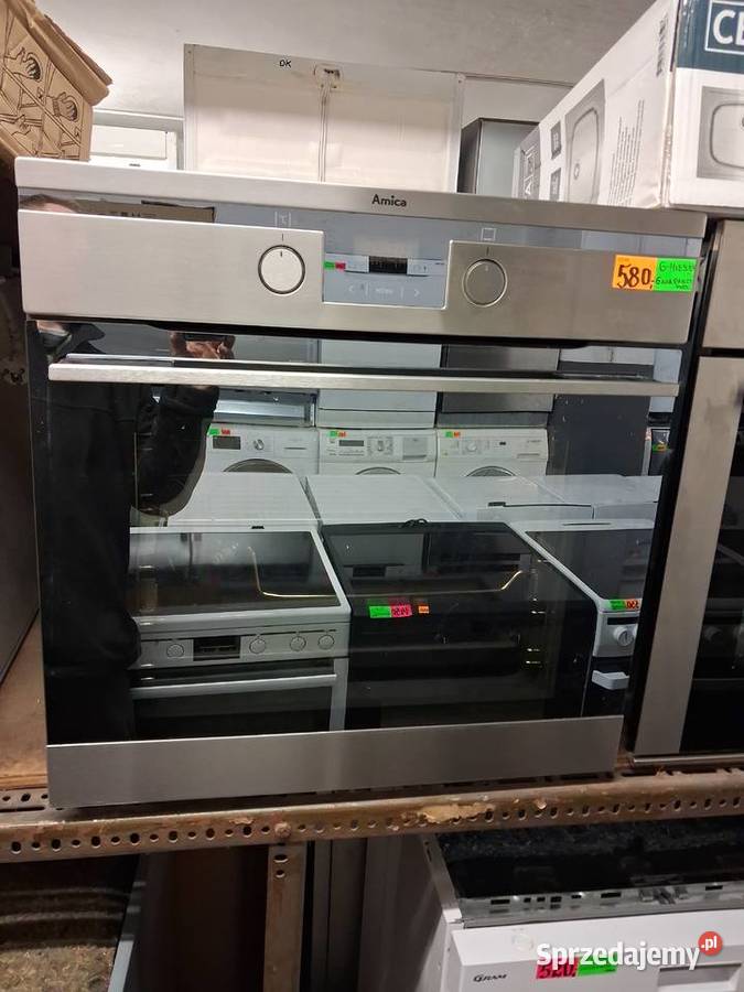 PIEKARNIK DO WBUDOWANIA AMICA