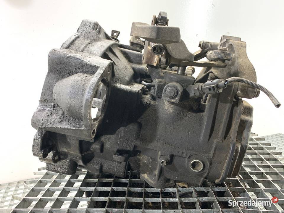 SKRZYNIA BIEGÓW SEAT LEON II GQQ 19 105 0513 osobowe