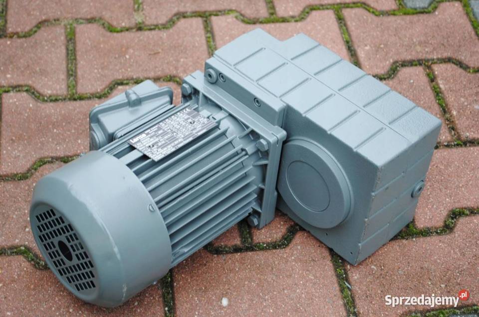 Motoreduktor 055kw 20obr Firmy LENZE Kargowa sprzedam