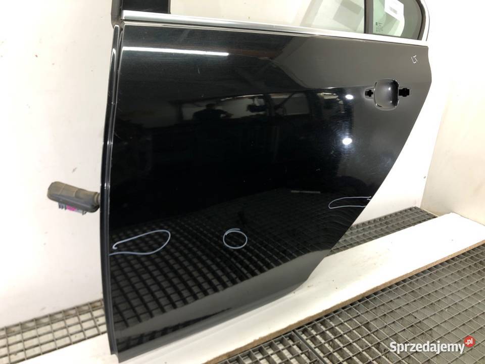 DRZWI LEWY TYŁ OPEL INSIGNIA A Hatchback 0817