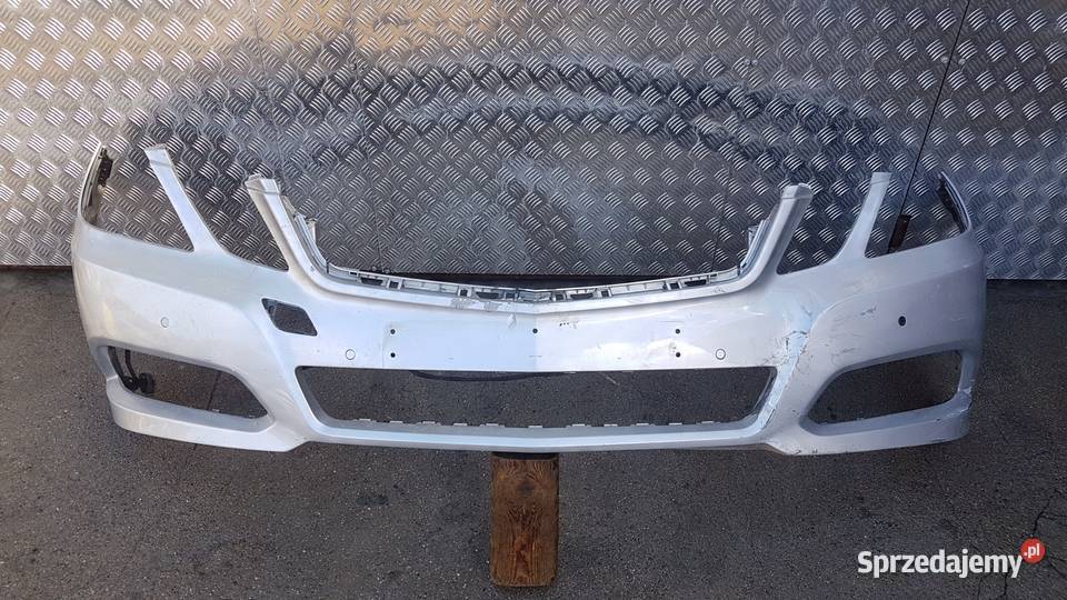 ZDERZAK MERCEDES EKLASA W212 0913 2128850125 osobowe wielkopolskie Międzychód
