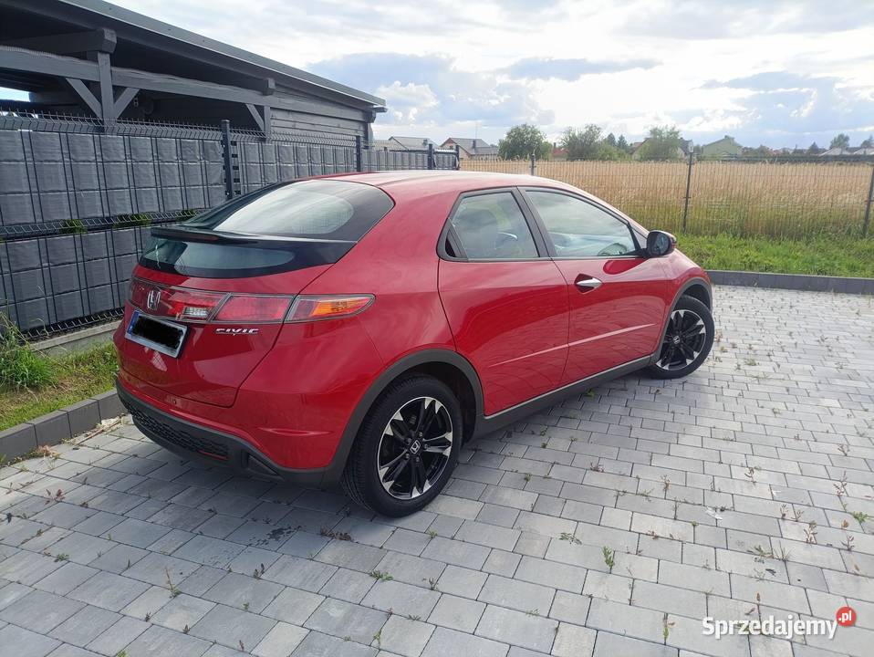 Honda Civic VIII 14 benzyna maly przebieg brak Civic Baczyna