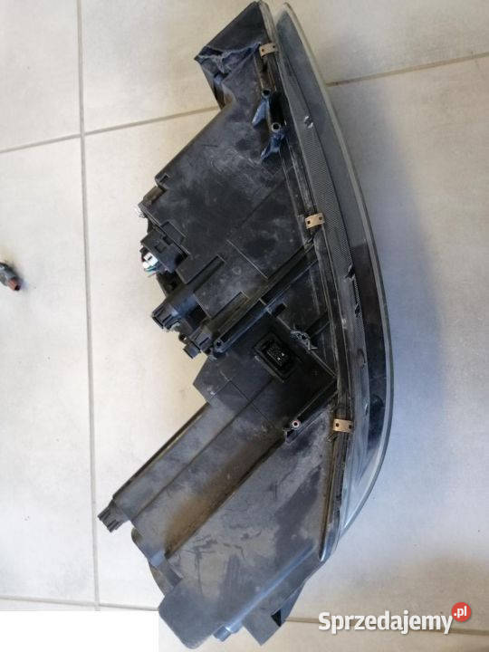 Mazda 6 2006 lift reflektor lewy przód xenon osobowe sprzedam