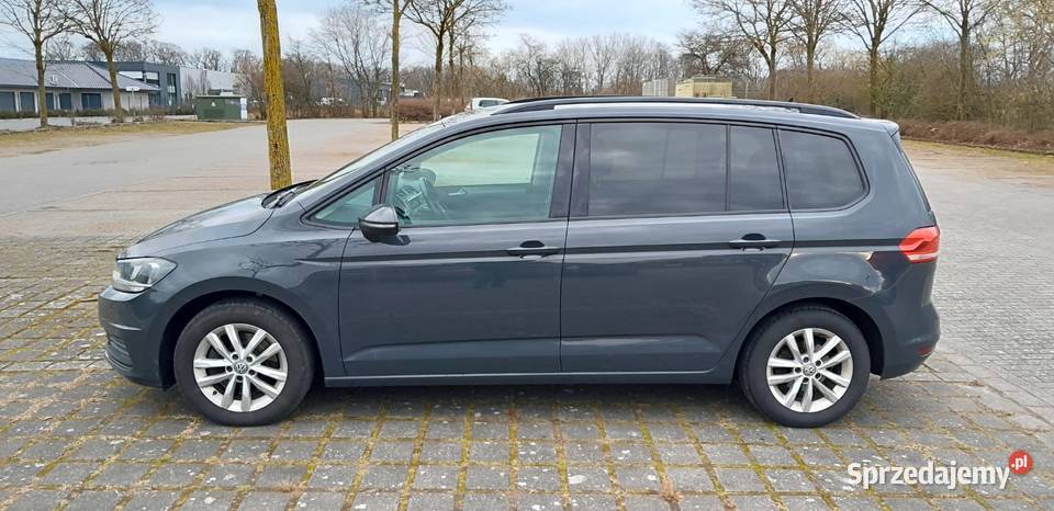 Volkswagen Touran 20 TDI Niedźwiada