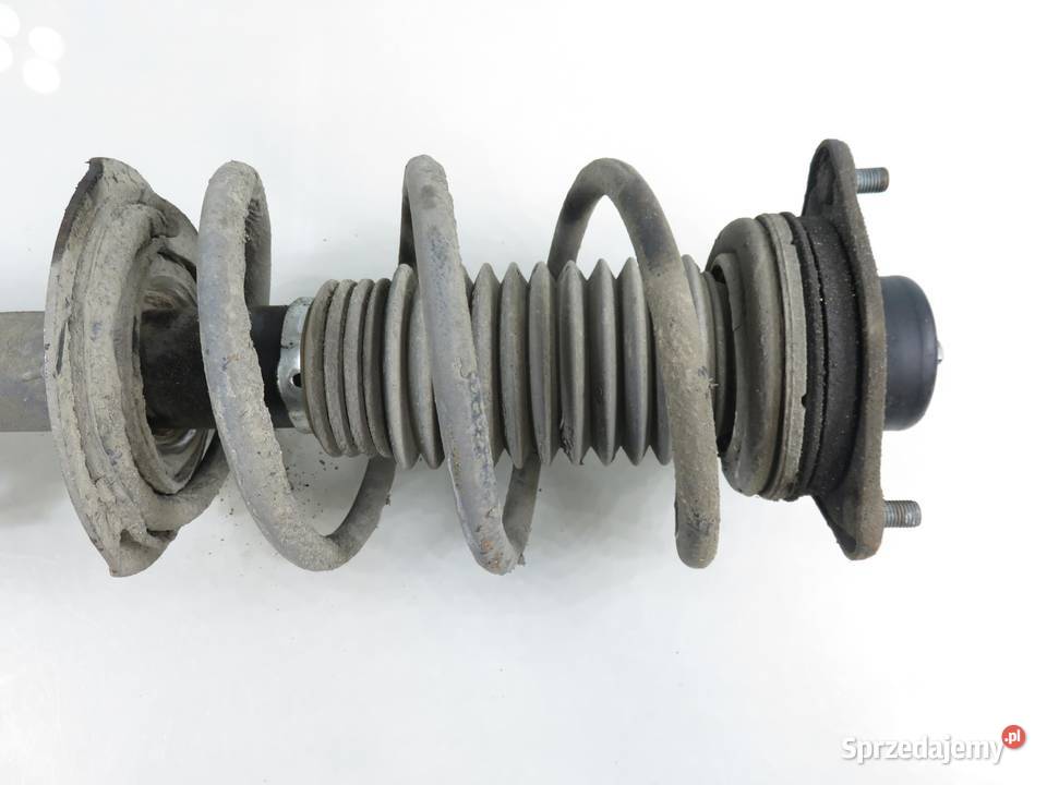 MCPERSON PRAWY PRZEDNI HYUNDAI ix35 16 Amortyzatory