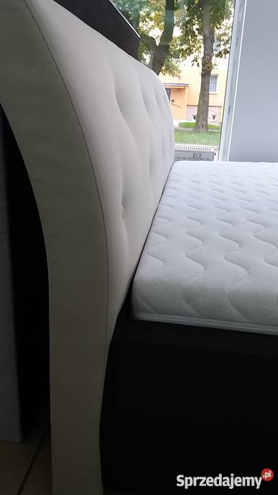 Łóżko tapicerowane z pojemnikiem 160x200 MK Foam Mława
