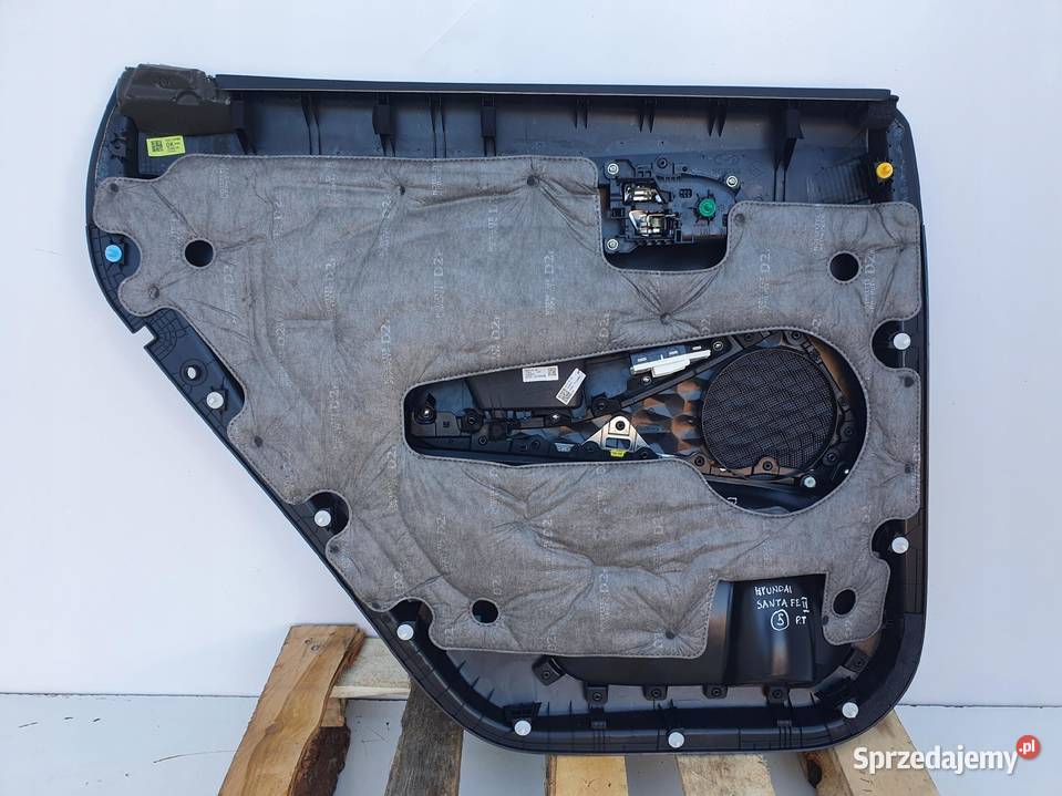 Hyundai Santa Fe IV TAPICERKA DRZWI PRAWY TYŁ Rudka