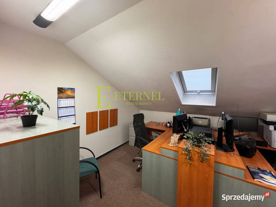 Doskonały biurowiec Duży lokal biurowy strych 164m2