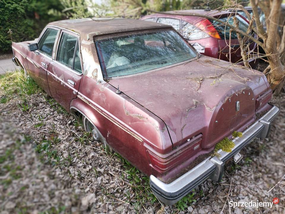 1977 Lincoln Versailles zabytek do 5800cm3
