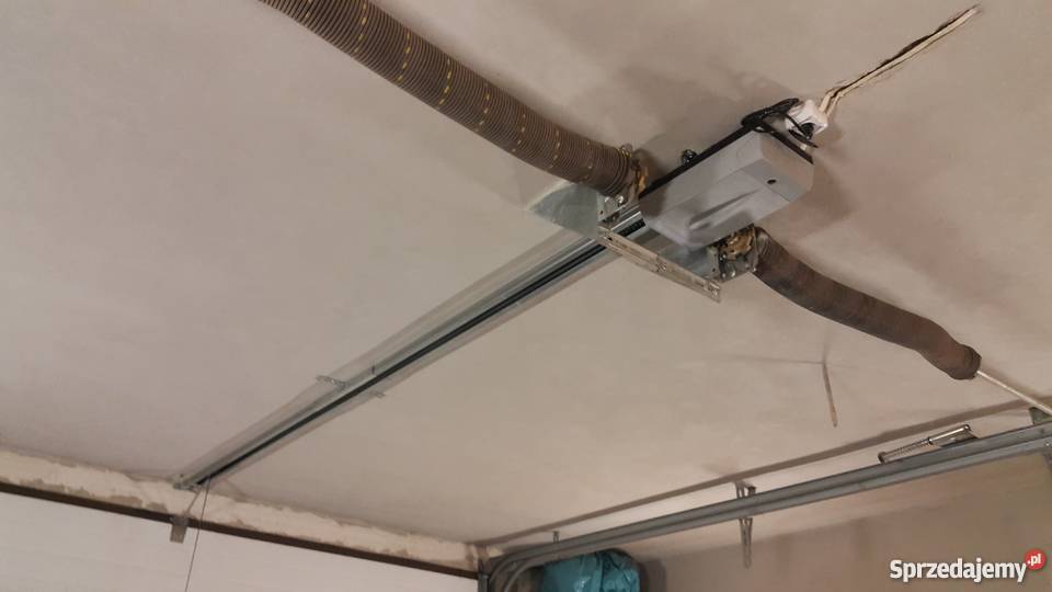 Sprzedaż Montaż NAPĘDÓW do bram DOMOFONÓW Rumia usługi budowlane