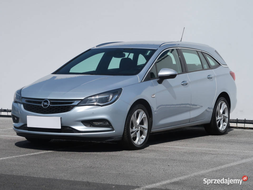 Opel Astra 14 T 110KM Astra Lublin