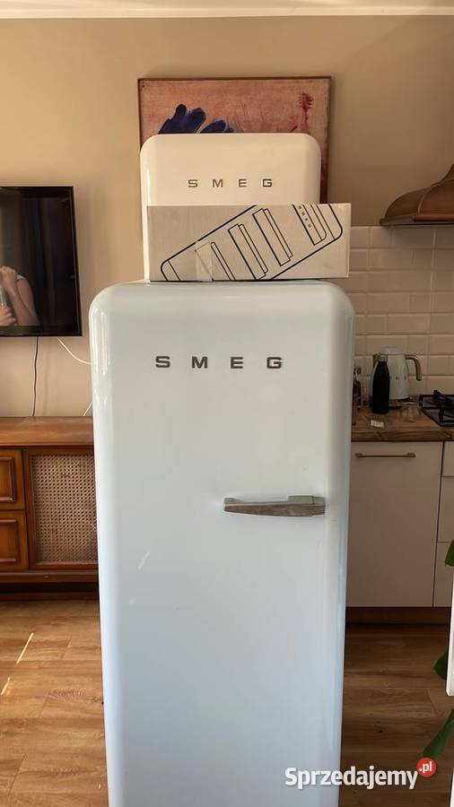 Lodówka SMEG baby blue Łeba