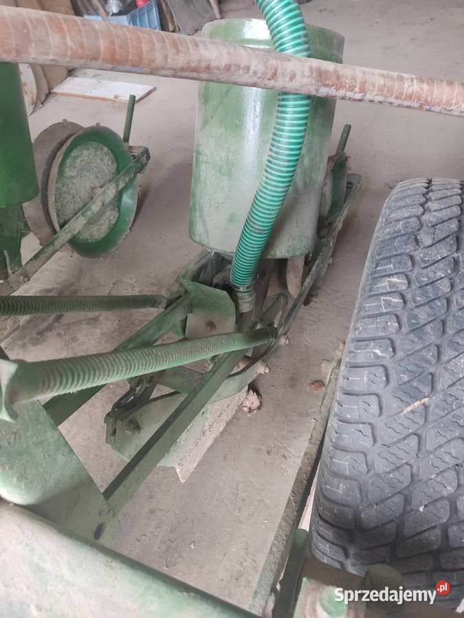 Siewnik do kukurydzy sprzedam