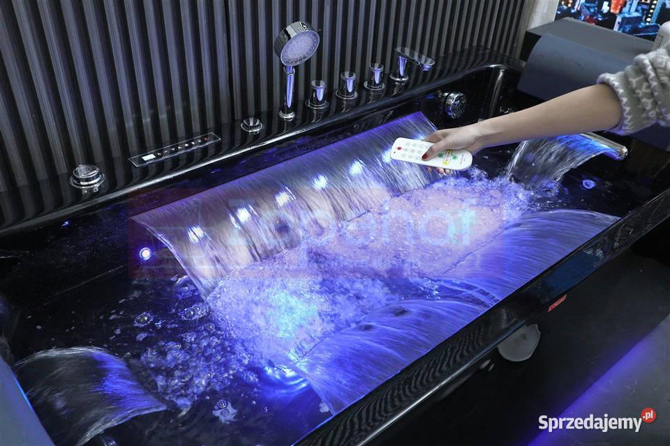 Czarna wanna z hydromasażem EBX185 prostokątna Grabówka