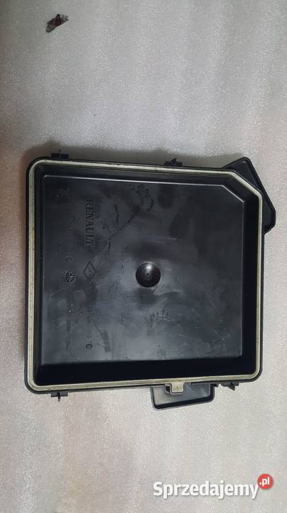 POKRYWA OSŁONA BEZPIECZNIKÓW KANGOO II III osobowe