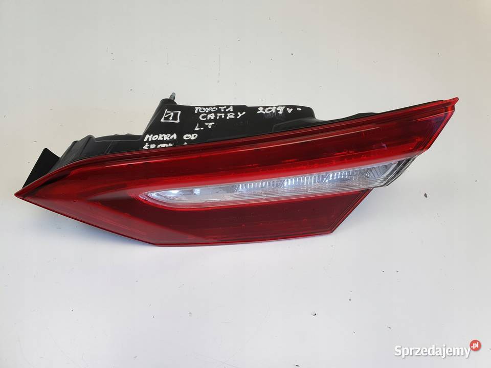 LAMPA PRAWA Toyota CAMRY VIII 8 2019r LED TYLNIA Rudka