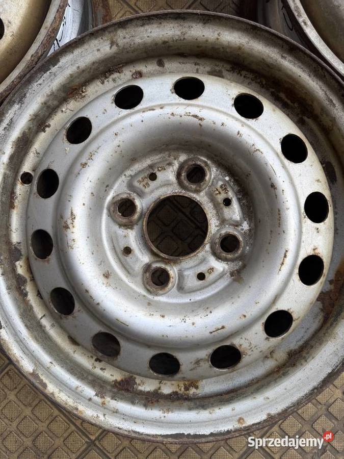 5Jx13 felgi stalowe Honda Civic Jazz Rover 4x100