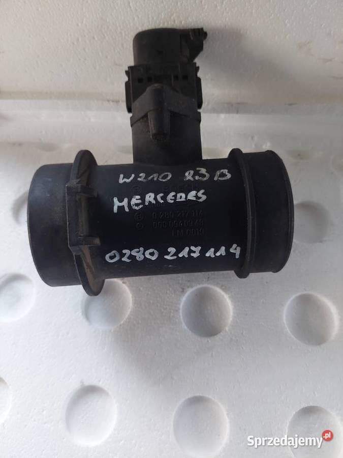 MERCEDES W210 23 przepływomierz 0280217114 osobowe Kielce