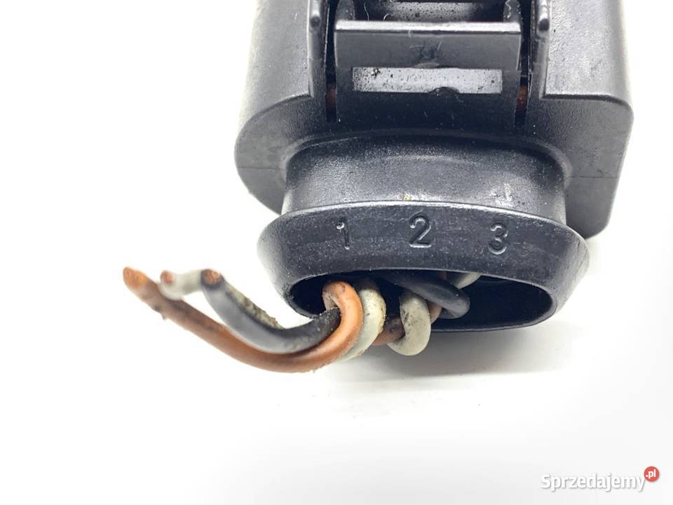 CZUJNIK CIŚNIENIA PALIWA AUDI Q7 4L 059130758E osobowe