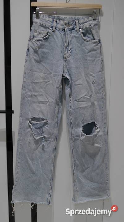 Bershka świetne spodnie dzwony z dziurami 32 XXS Rozmiar 32(XXS) dolnośląskie Wrocław sprzedam