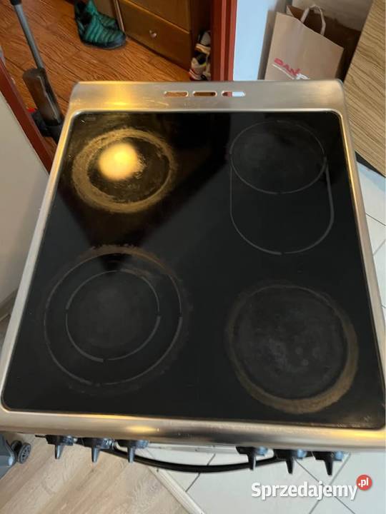 Kuchenka indukcyjna z piekarnikiem Świebodzin