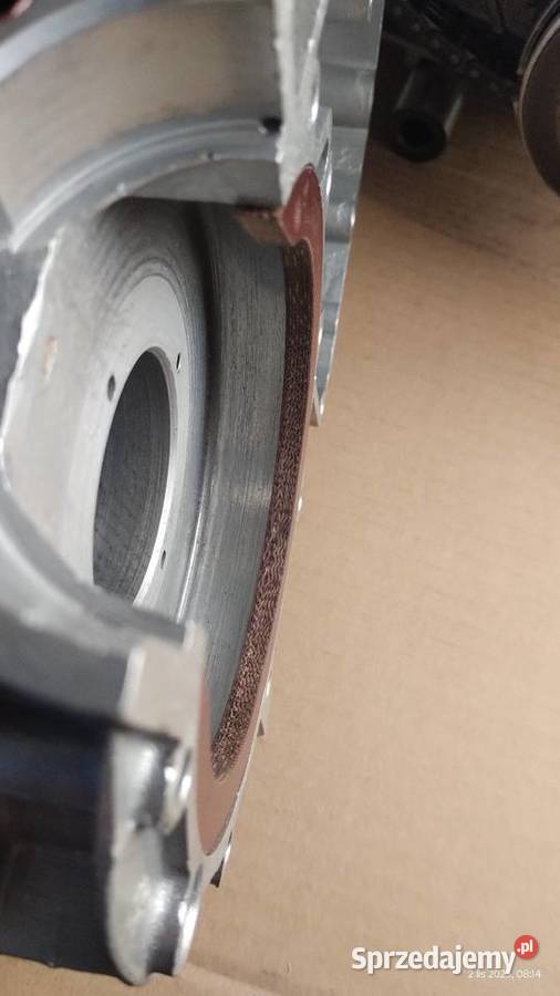 MZ ETZ 125150175 Podkowa wypełniacz skrzyni Dobryniów