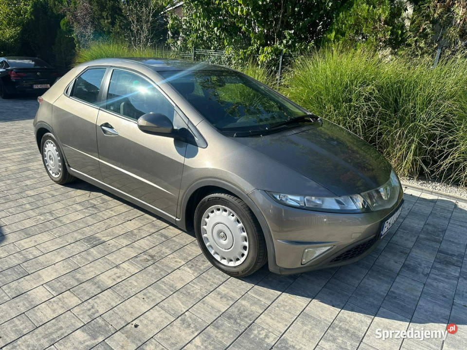 Honda Civic 18 V TEC Zadbany Bezwypadkowy czujnik deszczu Poznań