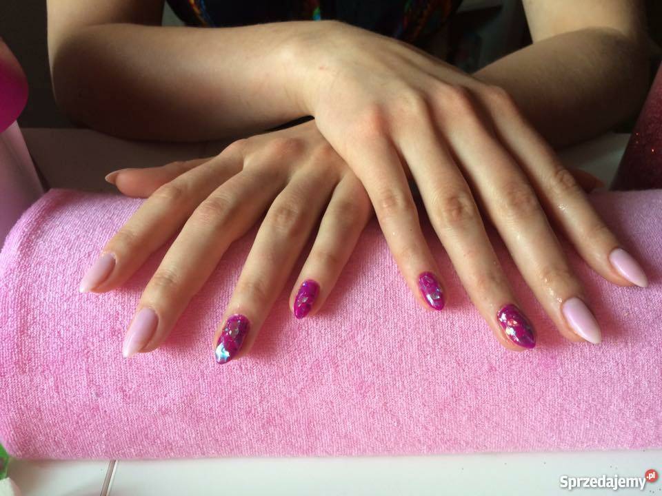 Paznokcie manicure hybrydowy klasyczny i żelowy mazowieckie Legionowo