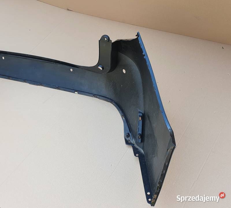 TOYOTA COROLLA E21 KOMBI ZDERZAK TYŁ TYLNY Trzciel