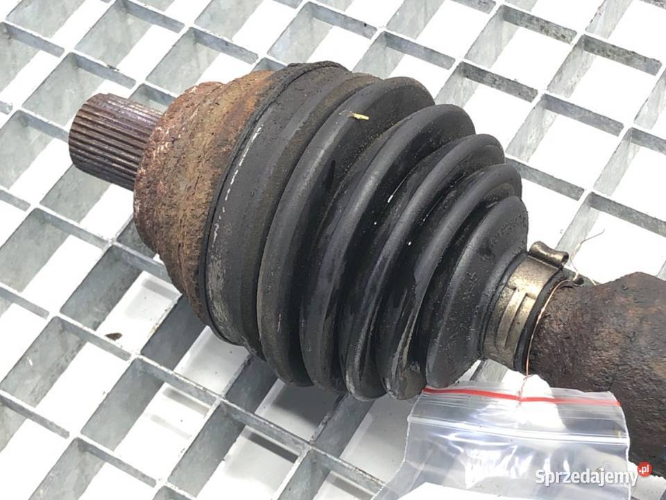 PÓŁOŚ PRAWY PRZÓD VW GOLF V 14 140 0310 PRZEGUB