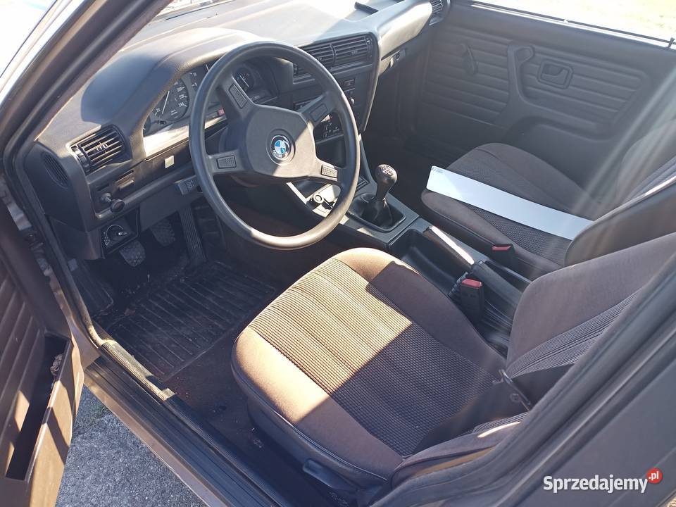 BMW 316i E30 sedan sprzedam zamiana benzyna Białystok