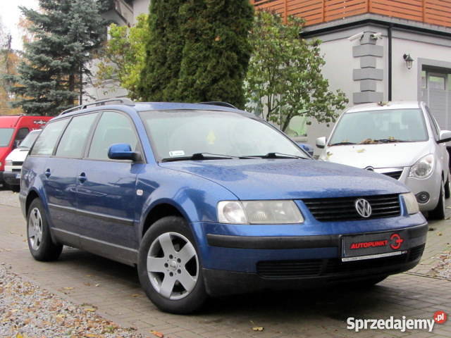 Nieuszkodzony Volkswagen Passat B5 niebieski Passat Mława sprzedam