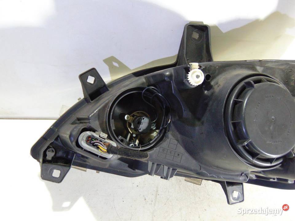 LAMPA PRAWA PRZÓD EUROPA VITO W639 A6398202161