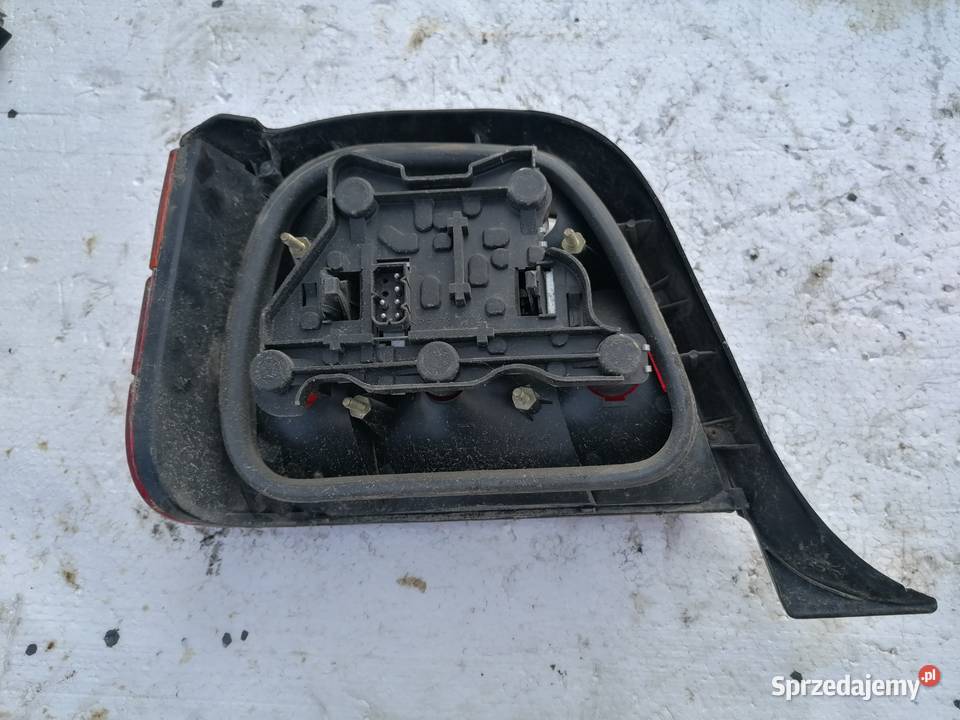 Lampy Tył Komplet Bmw E36 Touring osobowe Pogorzelec