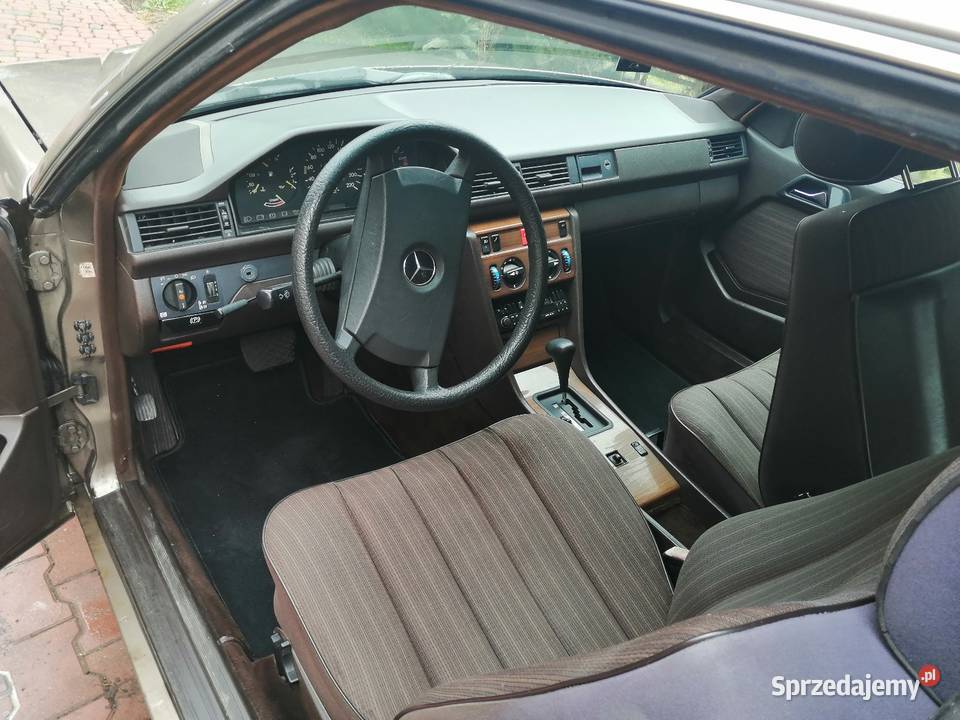 Mercedes W124 Coupe 230 ce 1988 elektryczne lusterka Piotrkówek sprzedam