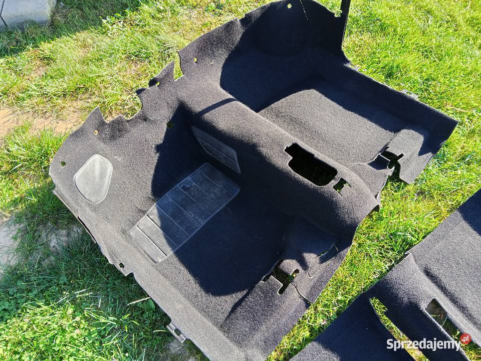 Dywan czarny wykładzina Golf MK2 5D GTI GTD osobowe Frysztak