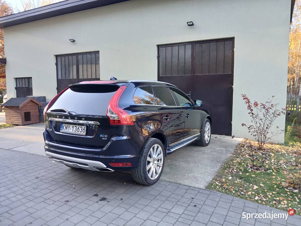 VOLVO XC 60 2016 24D 240 mazowieckie Lasek