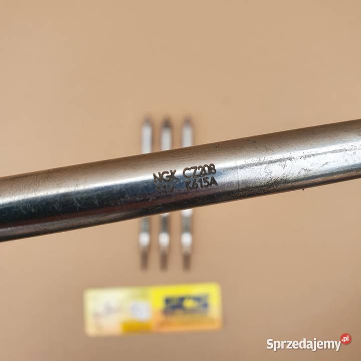 NISSAN CABSTAR MAXITY ŚWIECA ŻAROWA Trzciel