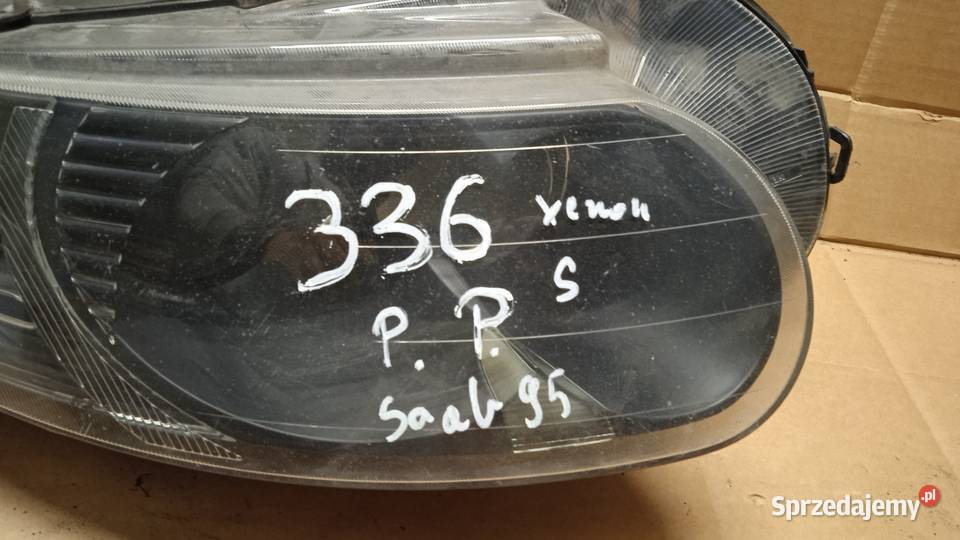 SAAB 95 I FL LAMPA PRZÓD PRAWA XENON osobowe Zbierkowo sprzedam