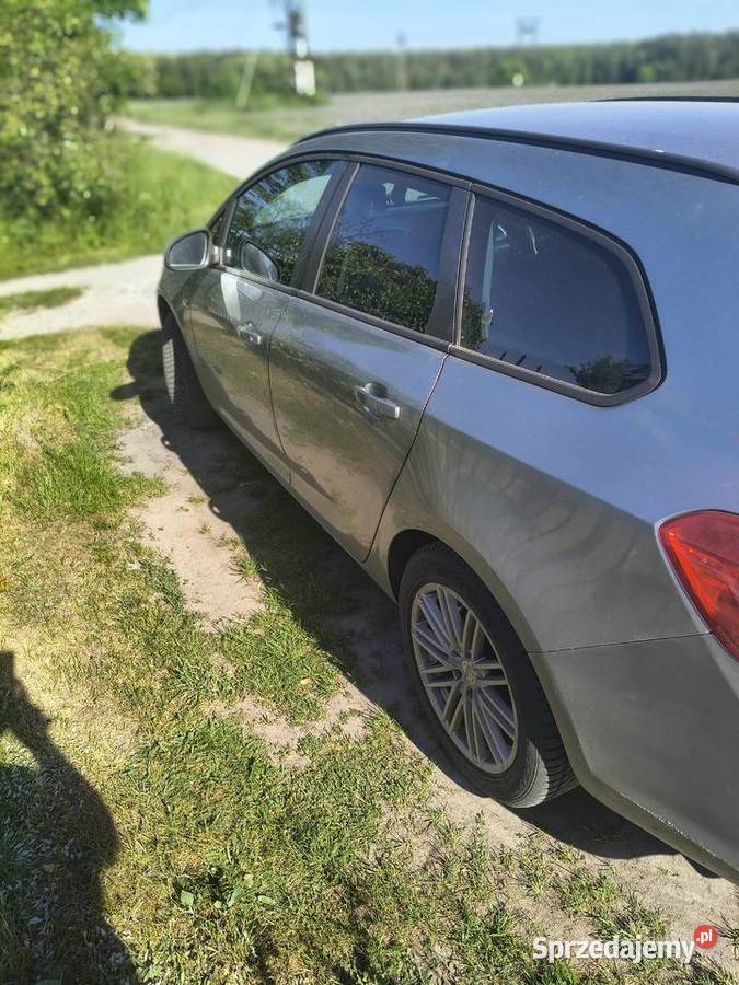 Opel Astra J LED 20CDTI 165 Skoki sprzedam