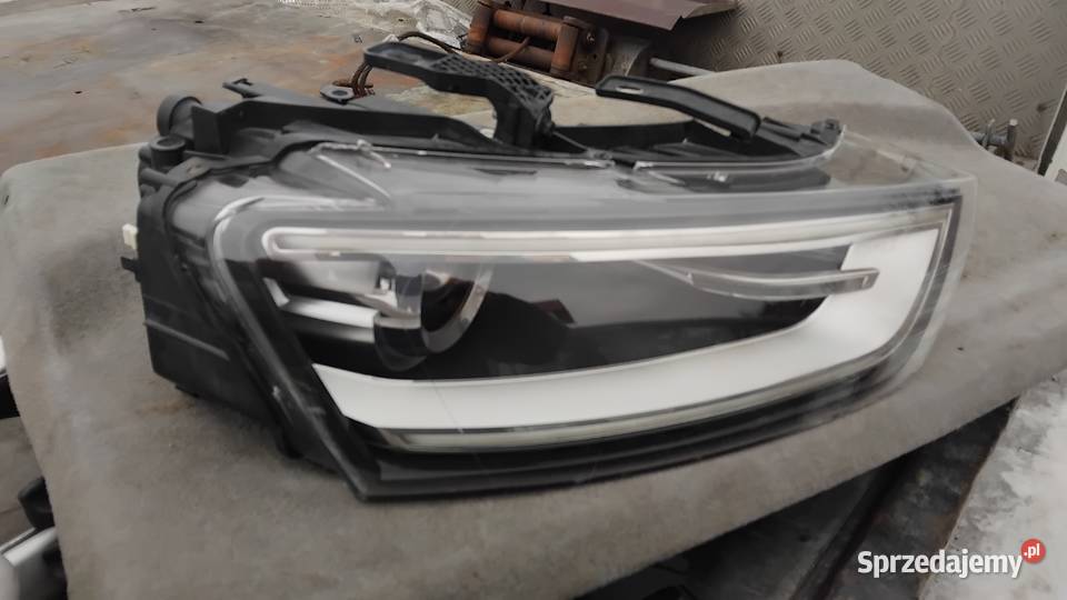 Audi Q3 Bi Xenon LED ORG EU Lampy przednie Mielec