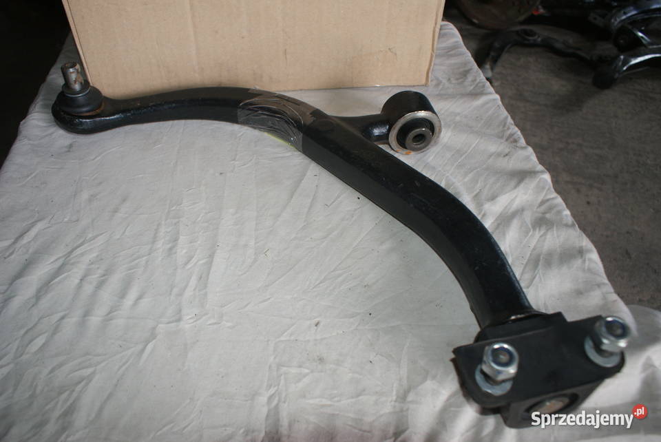 WAHACZ PRZÓD DOLNY LEWY PEUGEOT 106 I 19941996 Białobrzegi