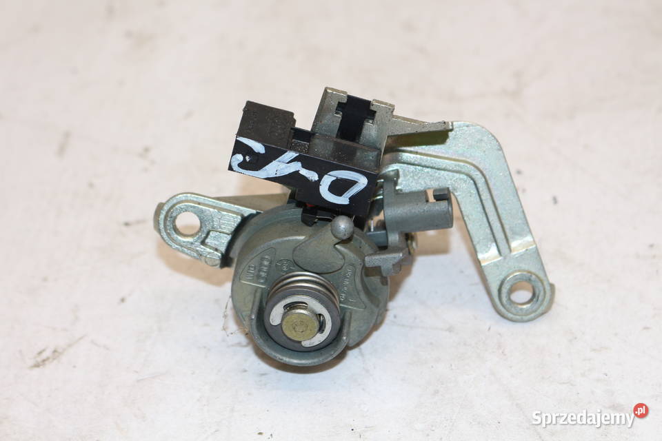 AUDI A8 D3 ZAMEK MECHANIZM KLAPY TYŁ WKŁADKA